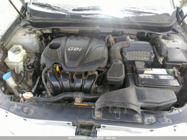 Photo 9 VIN: 5NPEB4AC2CH381681 - HYUNDAI SONATA 