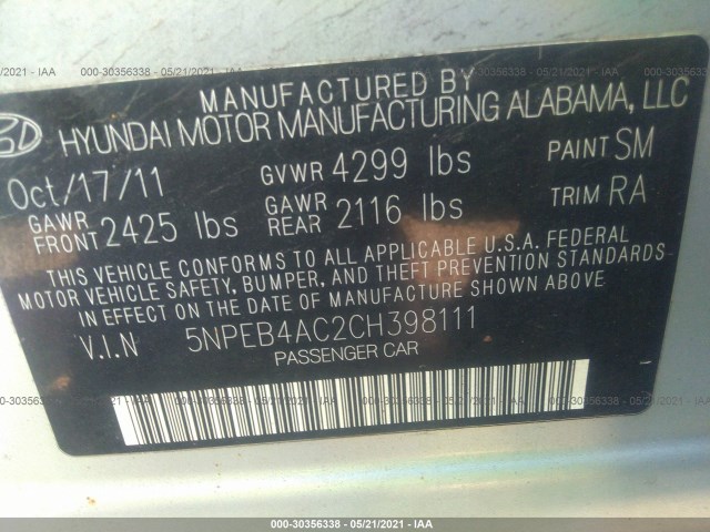 Photo 8 VIN: 5NPEB4AC2CH398111 - HYUNDAI SONATA 