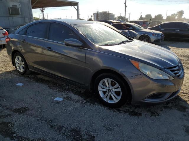 Photo 3 VIN: 5NPEB4AC2CH405252 - HYUNDAI SONATA GLS 