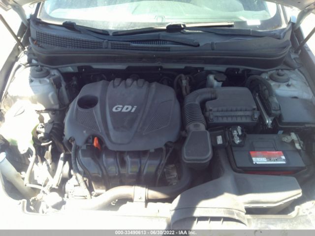 Photo 9 VIN: 5NPEB4AC2CH409964 - HYUNDAI SONATA 