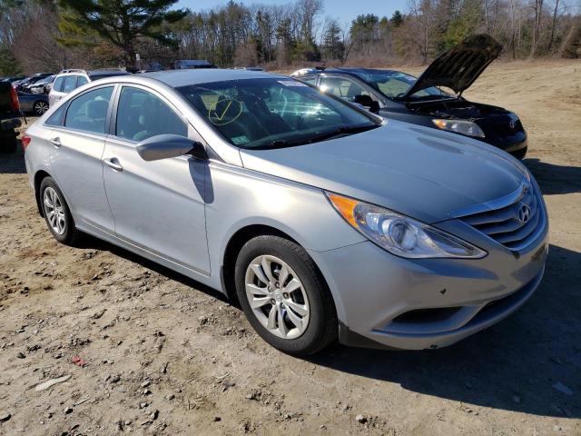 Photo 3 VIN: 5NPEB4AC2CH427705 - HYUNDAI SONATA GLS 