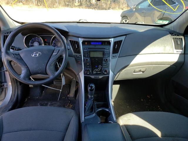 Photo 7 VIN: 5NPEB4AC2CH427705 - HYUNDAI SONATA GLS 