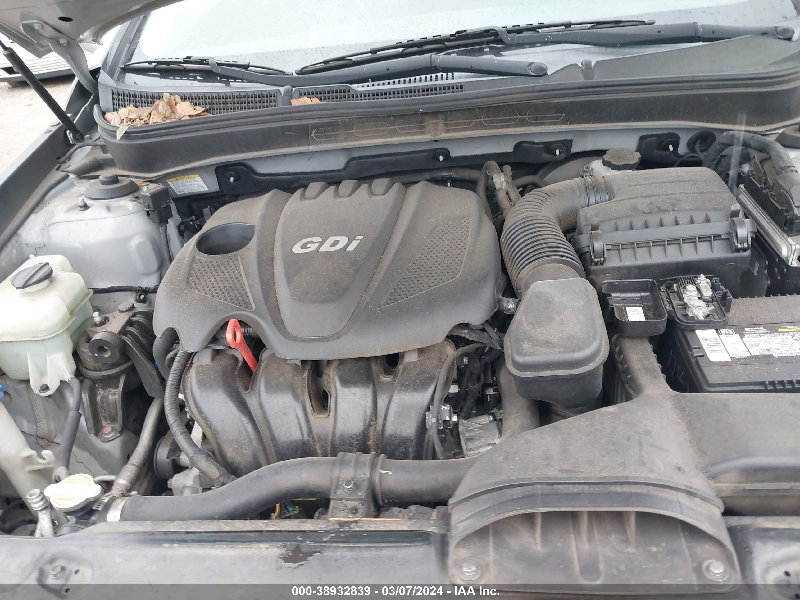 Photo 9 VIN: 5NPEB4AC2CH434217 - HYUNDAI SONATA 