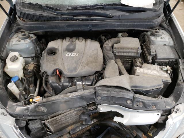 Photo 6 VIN: 5NPEB4AC2CH443029 - HYUNDAI SONATA GLS 