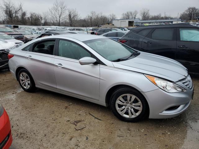 Photo 3 VIN: 5NPEB4AC2CH450062 - HYUNDAI SONATA 