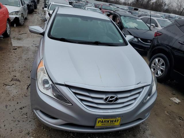 Photo 4 VIN: 5NPEB4AC2CH450062 - HYUNDAI SONATA 