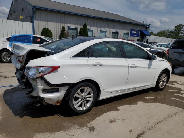 Photo 2 VIN: 5NPEB4AC2CH453723 - HYUNDAI SONATA GLS 