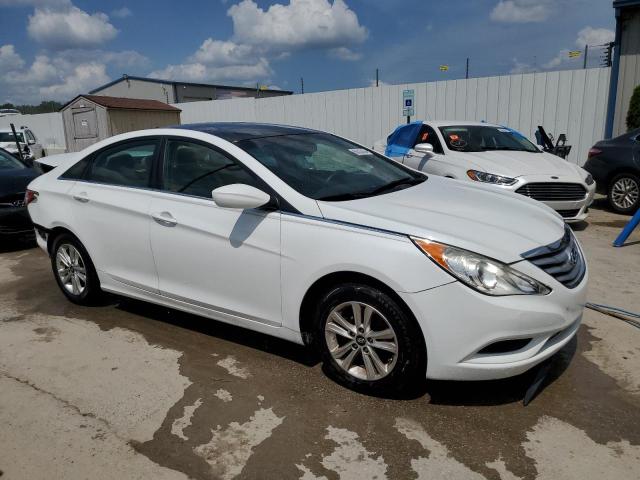 Photo 3 VIN: 5NPEB4AC2CH453723 - HYUNDAI SONATA GLS 