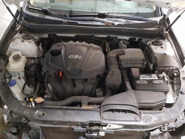 Photo 6 VIN: 5NPEB4AC2CH457044 - HYUNDAI SONATA GLS 