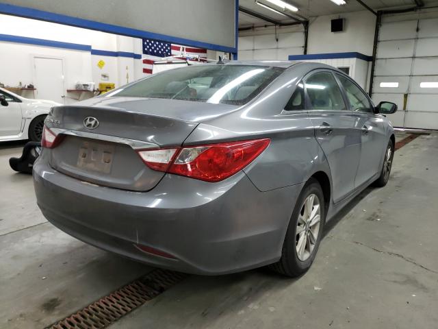 Photo 3 VIN: 5NPEB4AC2CH457867 - HYUNDAI SONATA GLS 