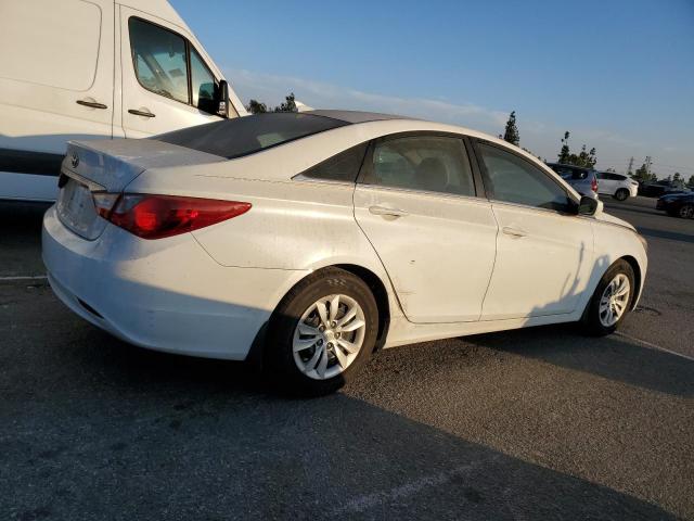 Photo 2 VIN: 5NPEB4AC2CH463619 - HYUNDAI SONATA GLS 