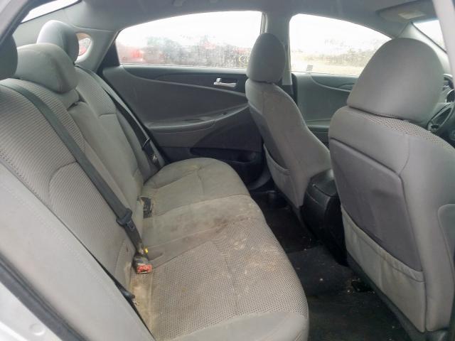 Photo 5 VIN: 5NPEB4AC2CH464575 - HYUNDAI SONATA GLS 