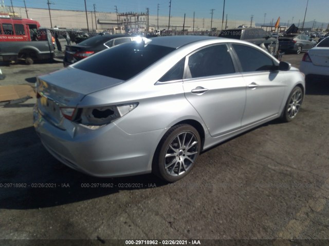 Photo 3 VIN: 5NPEB4AC2CH465368 - HYUNDAI SONATA 