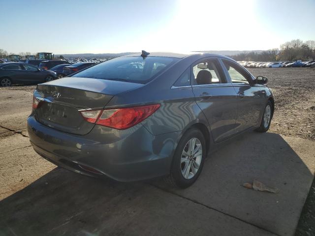 Photo 3 VIN: 5NPEB4AC2CH473017 - HYUNDAI SONATA GLS 