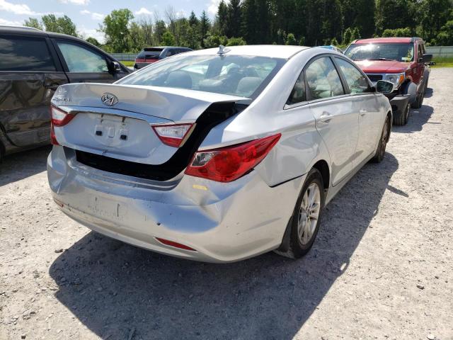 Photo 3 VIN: 5NPEB4AC2CH480047 - HYUNDAI SONATA GLS 