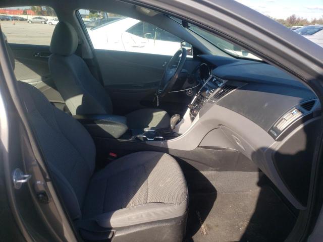 Photo 4 VIN: 5NPEB4AC2CH483904 - HYUNDAI SONATA GLS 