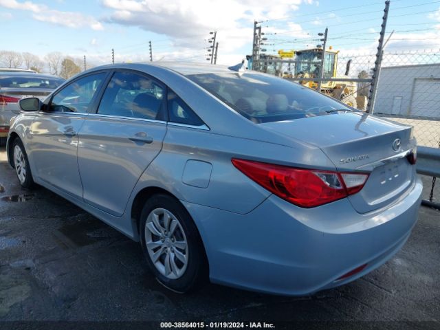 Photo 2 VIN: 5NPEB4AC2CH484745 - HYUNDAI SONATA 