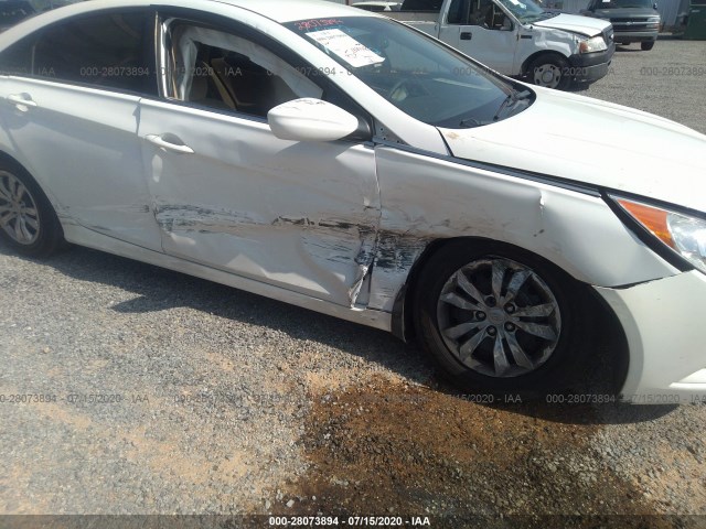 Photo 5 VIN: 5NPEB4AC2CH487175 - HYUNDAI SONATA 