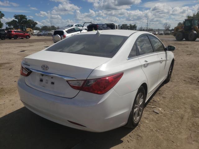 Photo 3 VIN: 5NPEB4AC2CH487998 - HYUNDAI SONATA GLS 