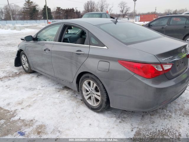 Photo 2 VIN: 5NPEB4AC2CH488178 - HYUNDAI SONATA 