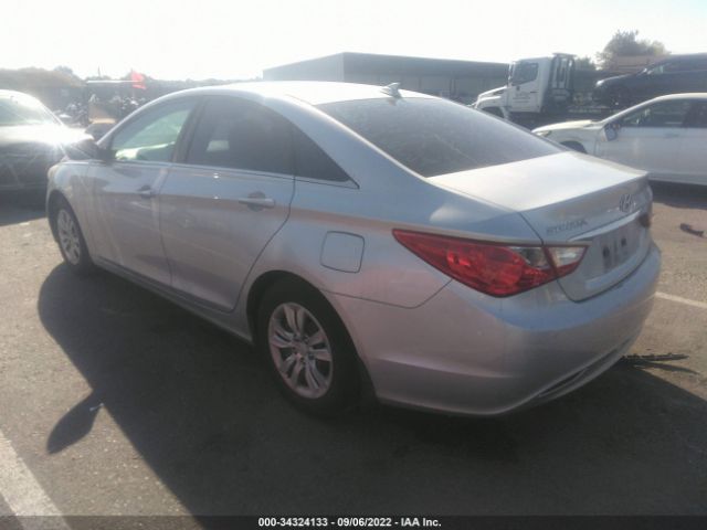 Photo 2 VIN: 5NPEB4AC2CH490111 - HYUNDAI SONATA 