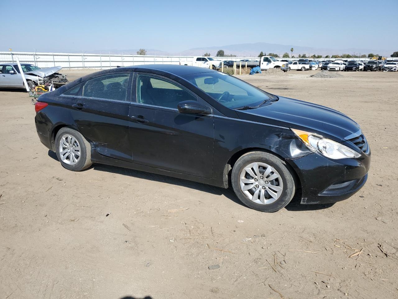 Photo 3 VIN: 5NPEB4AC2CH491209 - HYUNDAI SONATA 