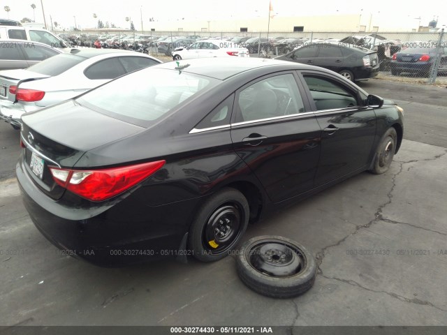 Photo 3 VIN: 5NPEB4AC2DH504266 - HYUNDAI SONATA 