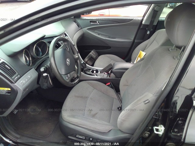 Photo 4 VIN: 5NPEB4AC2DH504266 - HYUNDAI SONATA 