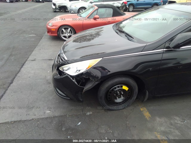 Photo 5 VIN: 5NPEB4AC2DH504266 - HYUNDAI SONATA 