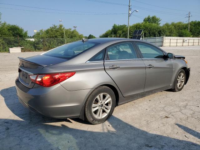 Photo 2 VIN: 5NPEB4AC2DH532441 - HYUNDAI SONATA 