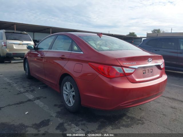 Photo 2 VIN: 5NPEB4AC2DH537574 - HYUNDAI SONATA 