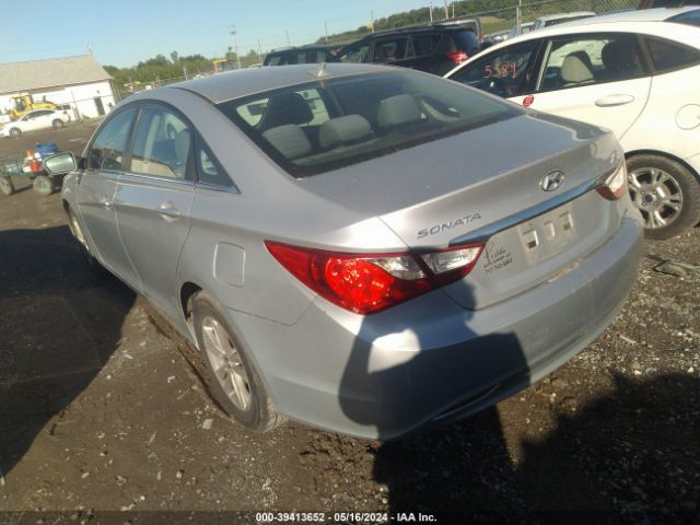 Photo 2 VIN: 5NPEB4AC2DH542242 - HYUNDAI SONATA 