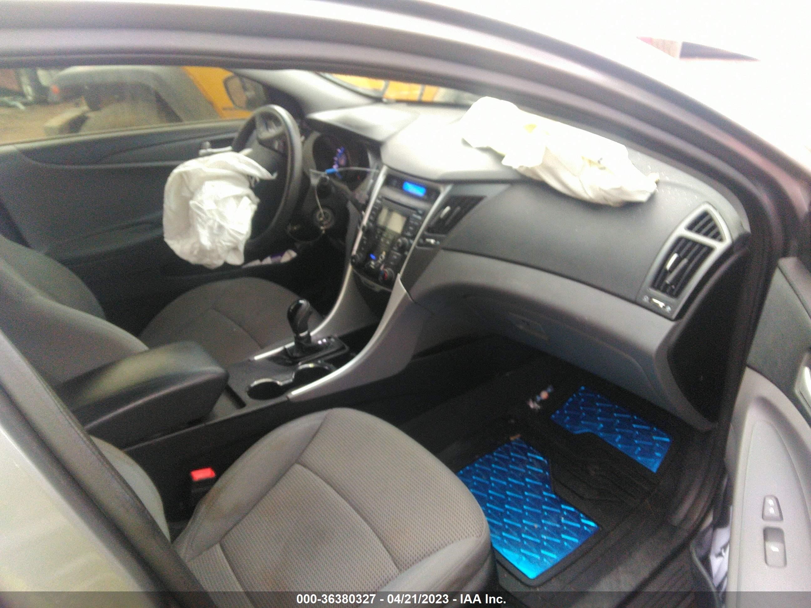 Photo 4 VIN: 5NPEB4AC2DH550342 - HYUNDAI SONATA 