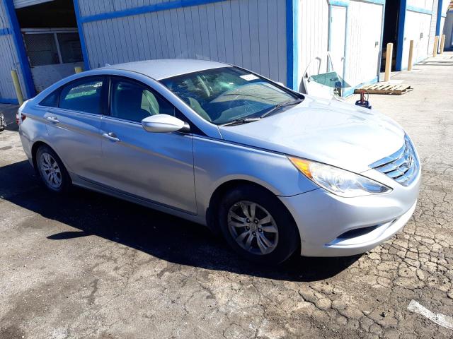 Photo 3 VIN: 5NPEB4AC2DH557114 - HYUNDAI SONATA GLS 