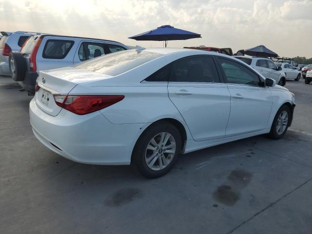 Photo 2 VIN: 5NPEB4AC2DH557274 - HYUNDAI SONATA GLS 