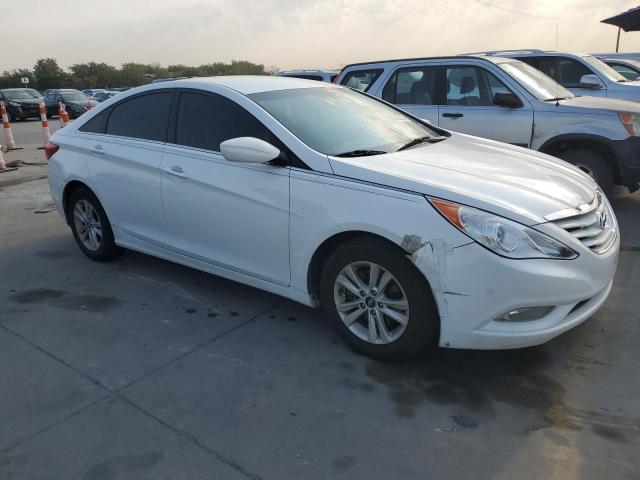 Photo 3 VIN: 5NPEB4AC2DH557274 - HYUNDAI SONATA GLS 