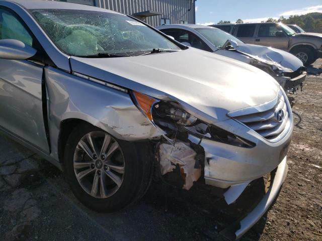 Photo 8 VIN: 5NPEB4AC2DH562930 - HYUNDAI SONATA GLS 