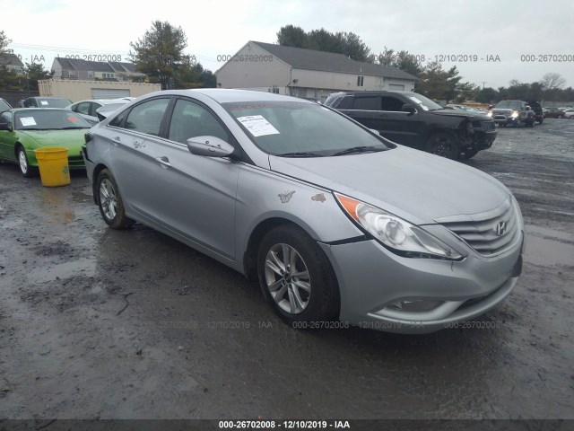 Photo 0 VIN: 5NPEB4AC2DH563480 - HYUNDAI SONATA 