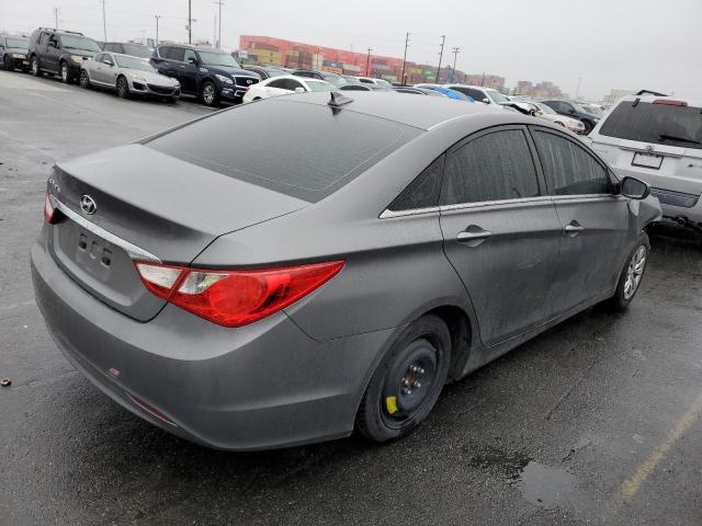 Photo 2 VIN: 5NPEB4AC2DH569182 - HYUNDAI SONATA GLS 