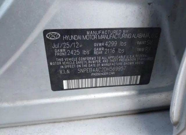 Photo 8 VIN: 5NPEB4AC2DH569957 - HYUNDAI SONATA 