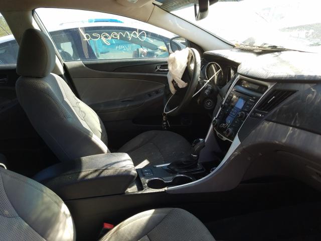 Photo 4 VIN: 5NPEB4AC2DH571983 - HYUNDAI SONATA GLS 