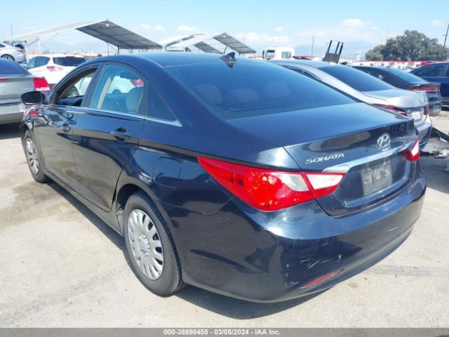 Photo 2 VIN: 5NPEB4AC2DH577086 - HYUNDAI SONATA 