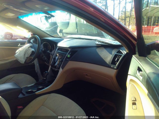 Photo 4 VIN: 5NPEB4AC2DH584894 - HYUNDAI SONATA 