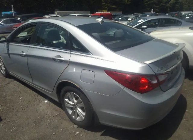 Photo 2 VIN: 5NPEB4AC2DH591232 - HYUNDAI SONATA 