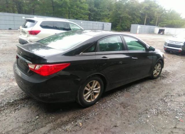 Photo 3 VIN: 5NPEB4AC2DH597113 - HYUNDAI SONATA 