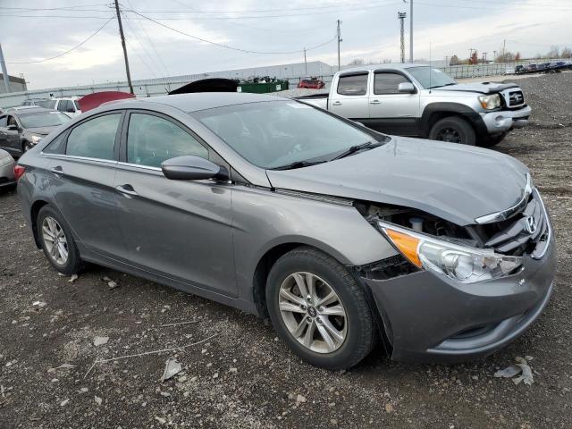 Photo 3 VIN: 5NPEB4AC2DH618123 - HYUNDAI SONATA 