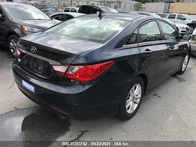 Photo 3 VIN: 5NPEB4AC2DH626030 - HYUNDAI SONATA 