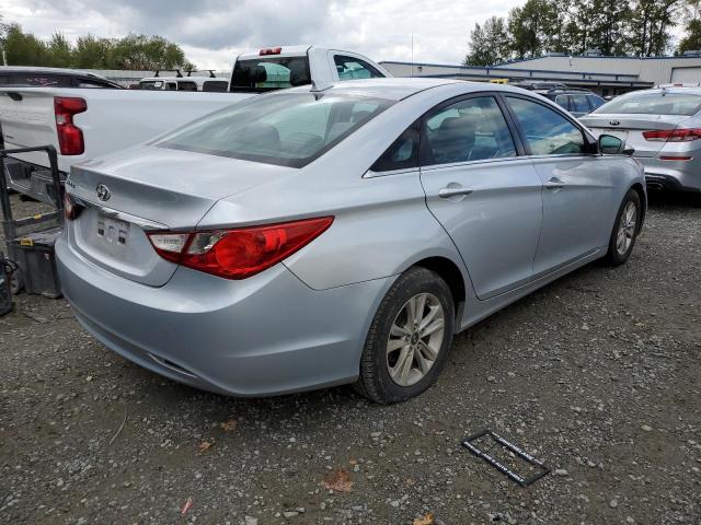 Photo 2 VIN: 5NPEB4AC2DH641871 - HYUNDAI SONATA GLS 