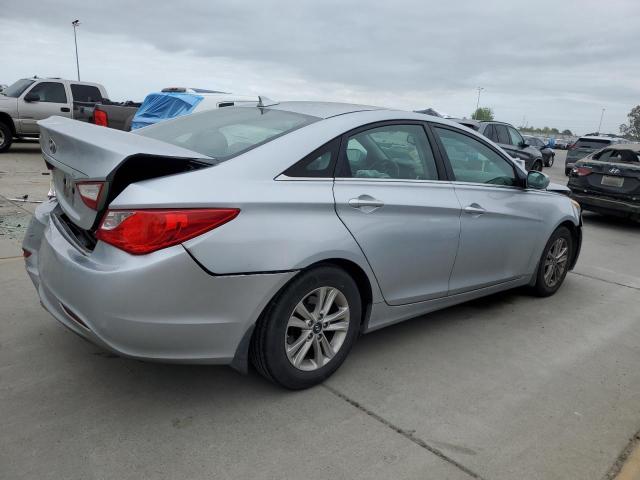 Photo 2 VIN: 5NPEB4AC2DH653776 - HYUNDAI SONATA 