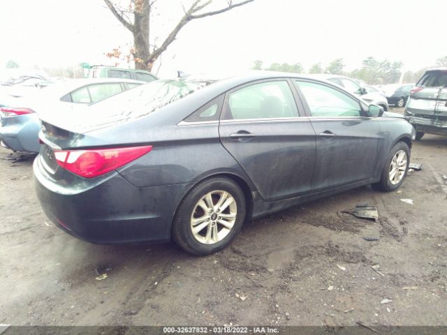 Photo 3 VIN: 5NPEB4AC2DH663756 - HYUNDAI SONATA 